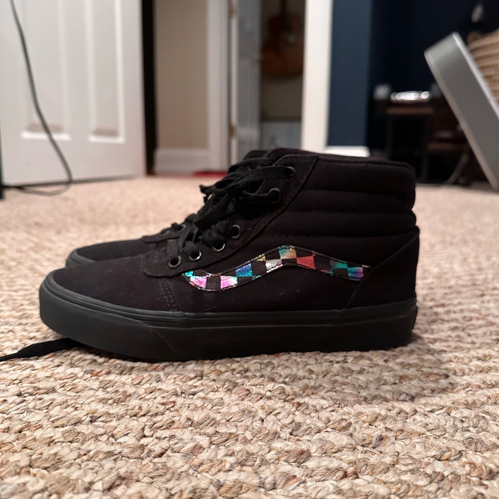 NEW without box Black womens size 7.5 Vans